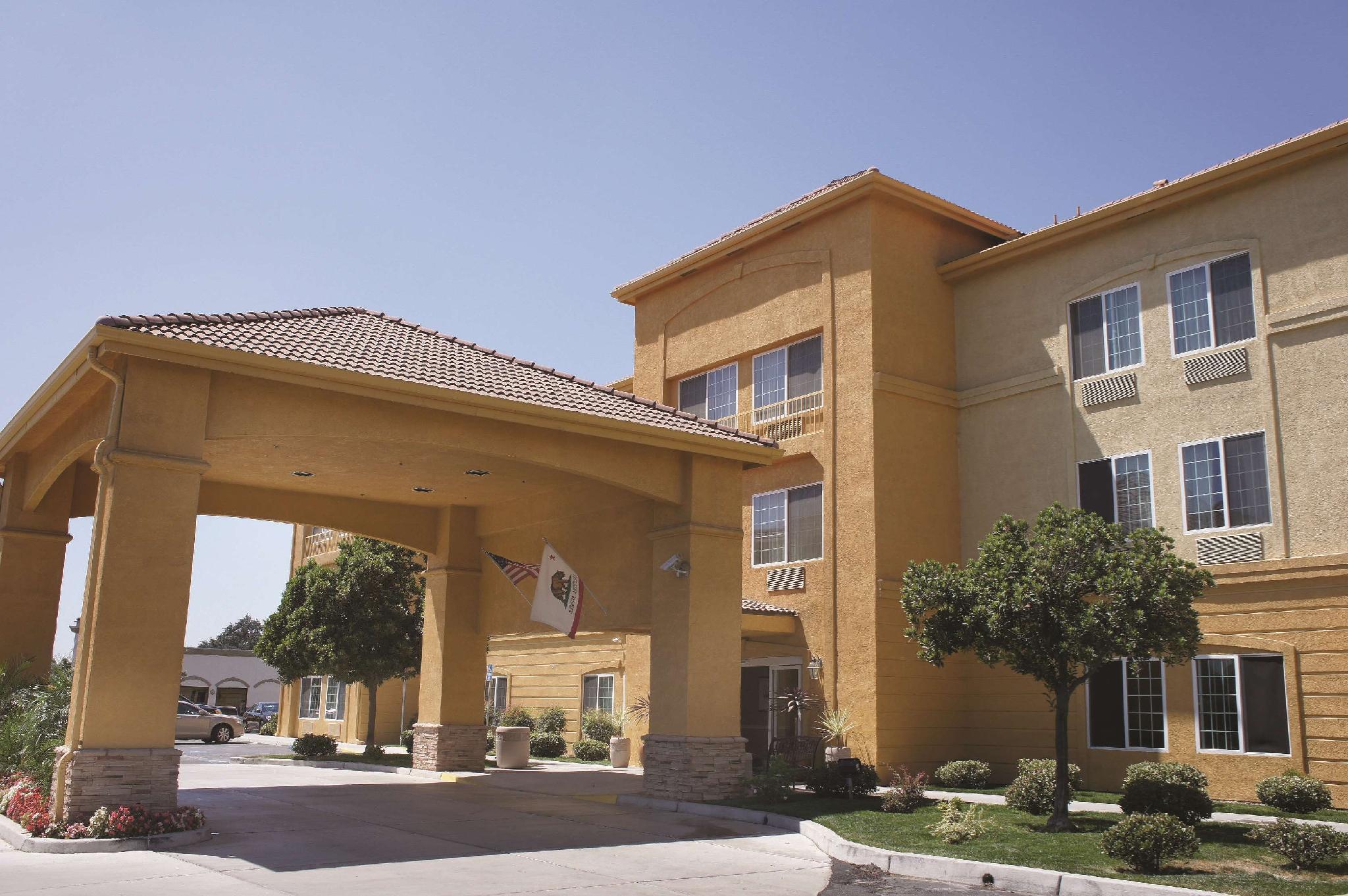La Quinta By Wyndham Visalia/Sequoia Gateway Hotel Ngoại thất bức ảnh