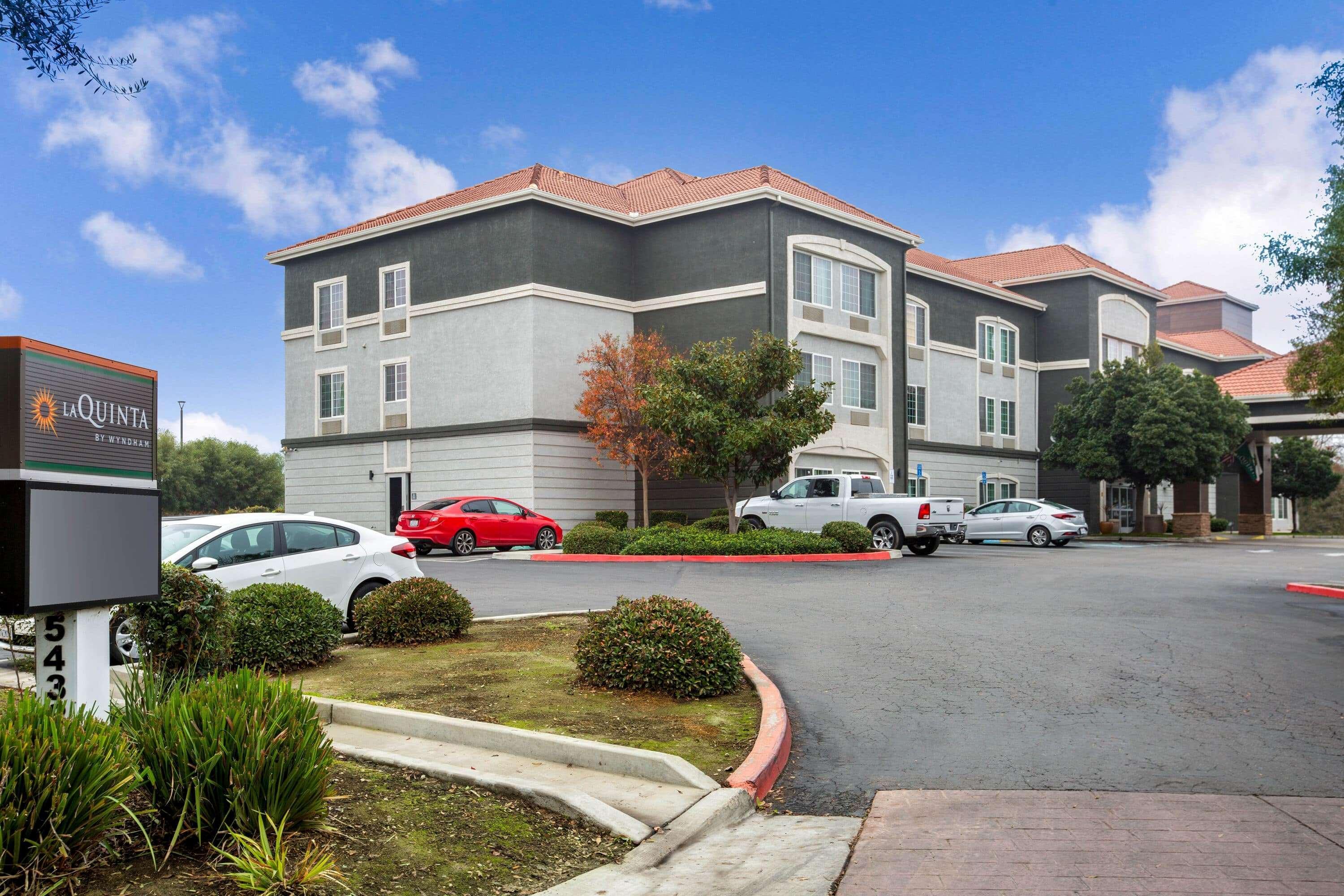 La Quinta By Wyndham Visalia/Sequoia Gateway Hotel Ngoại thất bức ảnh