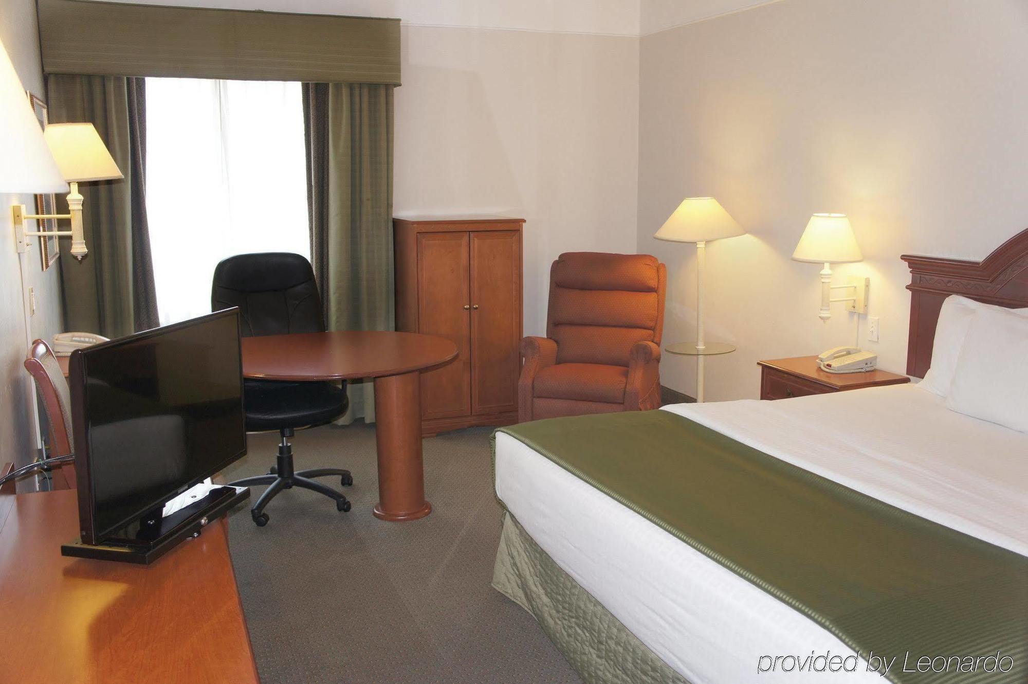La Quinta By Wyndham Visalia/Sequoia Gateway Hotel Ngoại thất bức ảnh